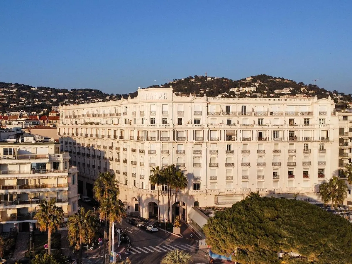 Apartment Croisette Vue Mer Laterale Cannes France