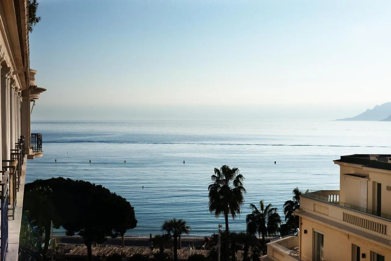 Croisette Vue Mer Laterale Cannes 0*,  France